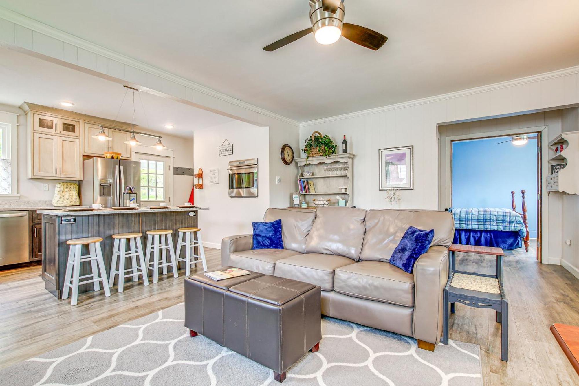 Lavish House With Patio - 2 Blocks To Green Lake! Eksteriør bilde